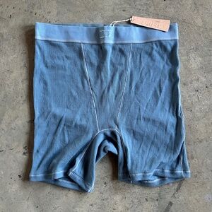 NWT Skims ribbed boxers in Kyanite